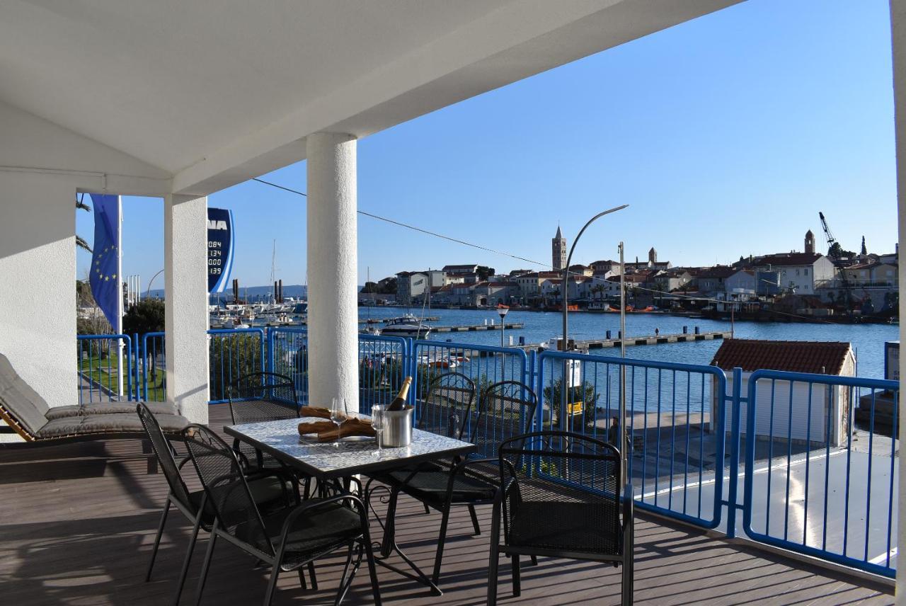 Apartment Aci Marina Rab Banjol Esterno foto