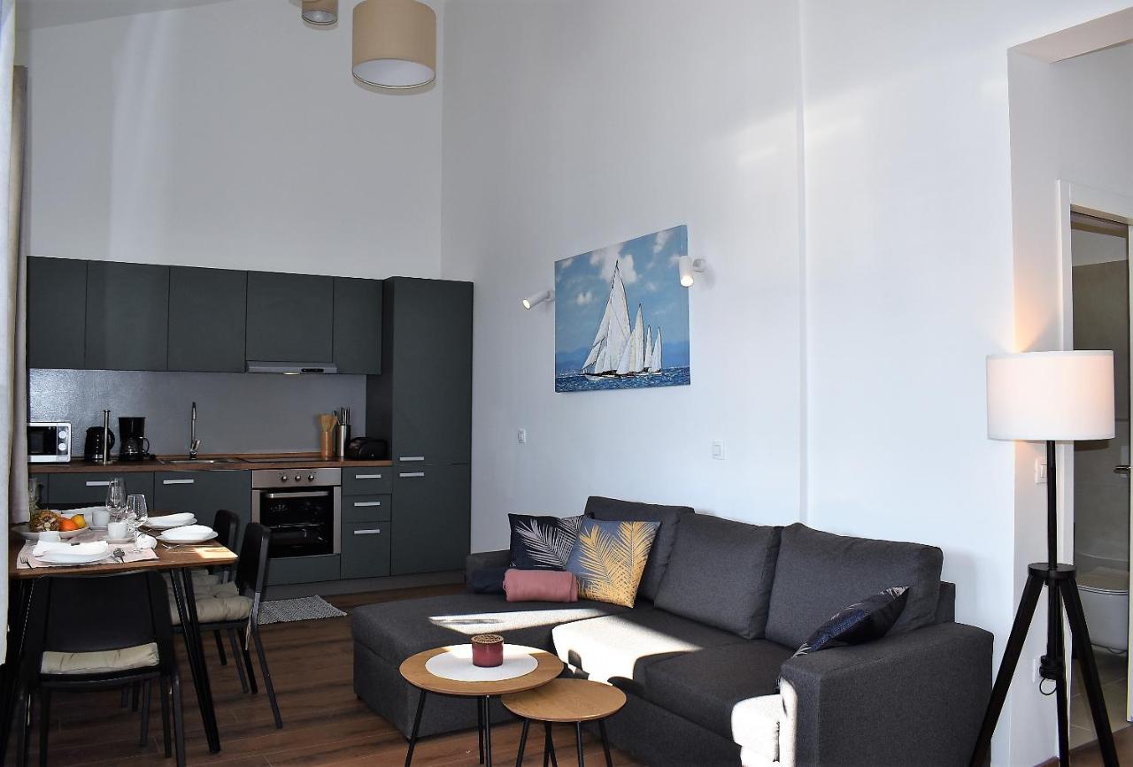 Apartment Aci Marina Rab Banjol Esterno foto