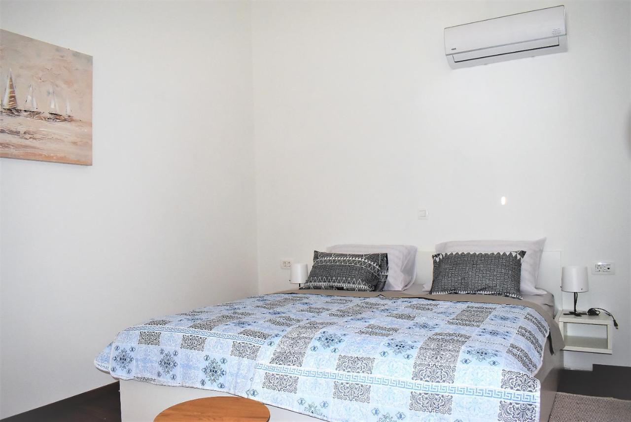 Apartment Aci Marina Rab Banjol Esterno foto